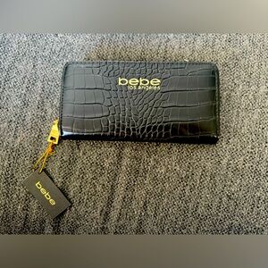 NWT Bebe black alligator zip around wallet gold hardware